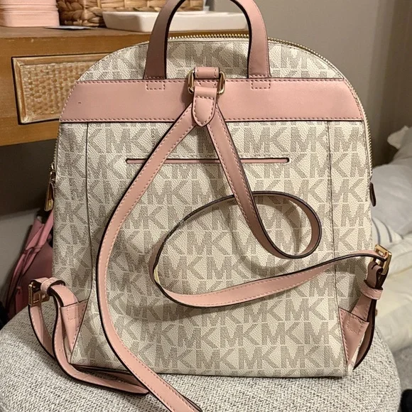 Michael Kors Cream and Pink Backpack display picture 1